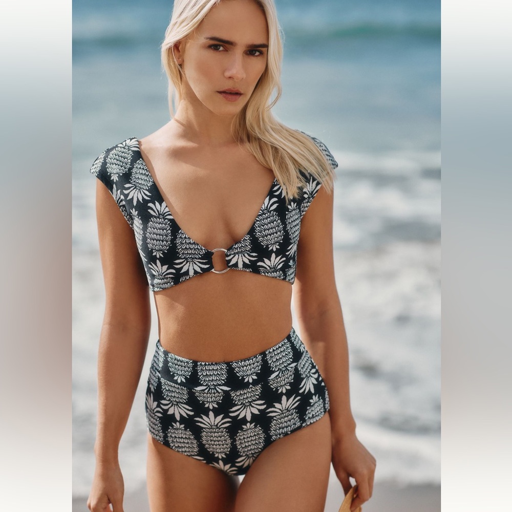 New Seafolly Corsica cap sleeve bikini top and high waisted bikini bottoms
